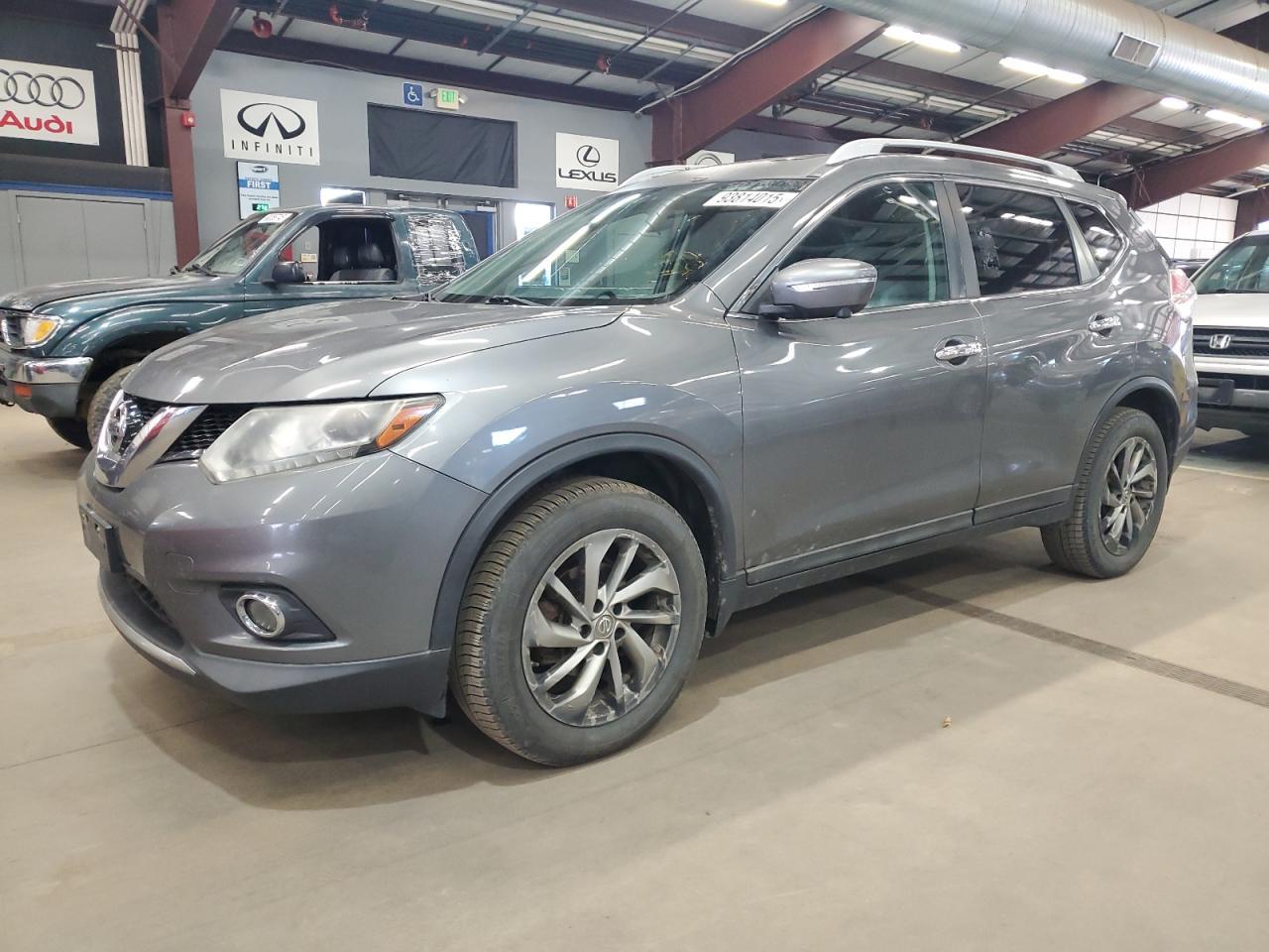 2015 Nissan Rogue, S