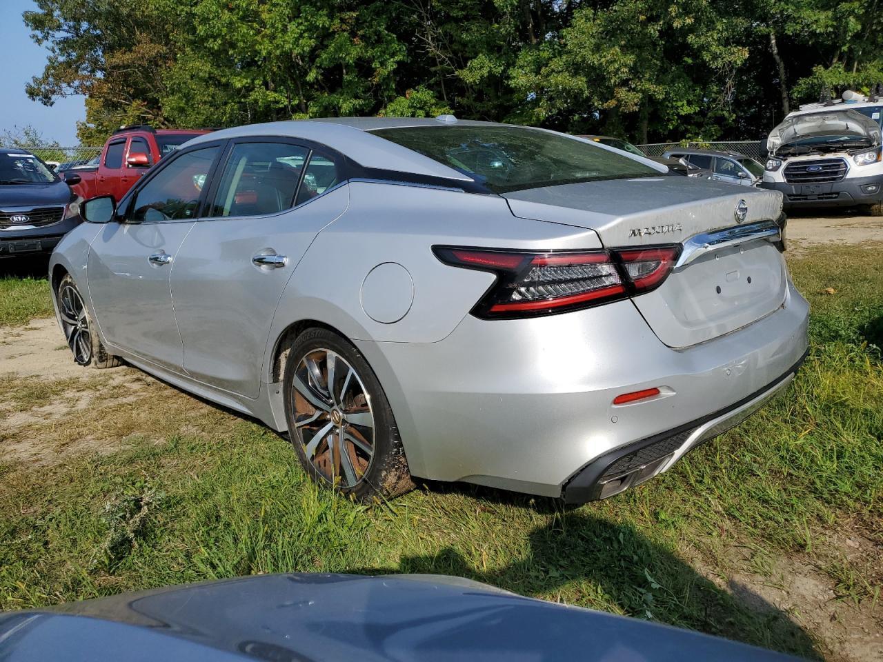 2020 Niss Maxima, SV