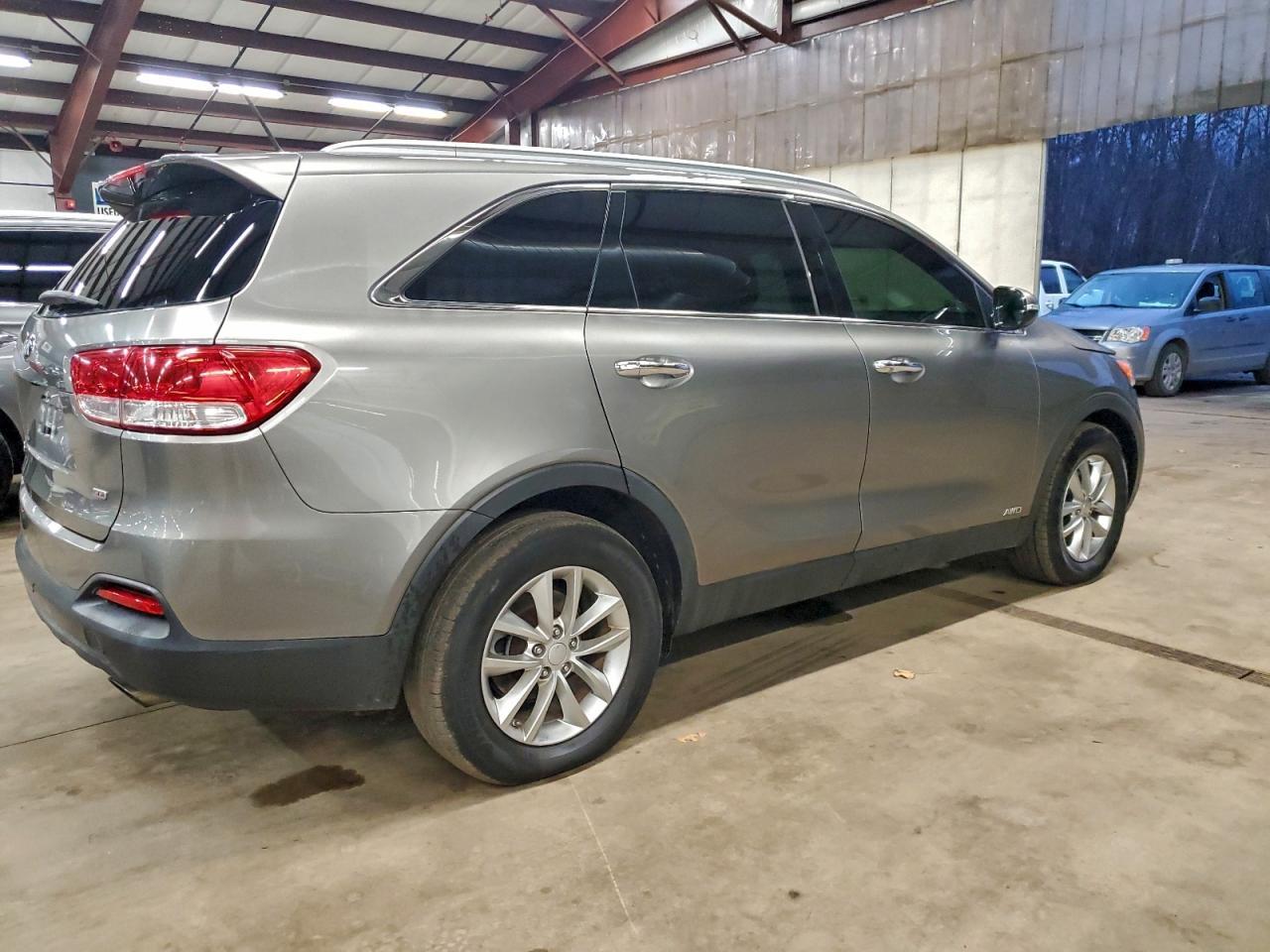 2016 KIA Sorento, LX