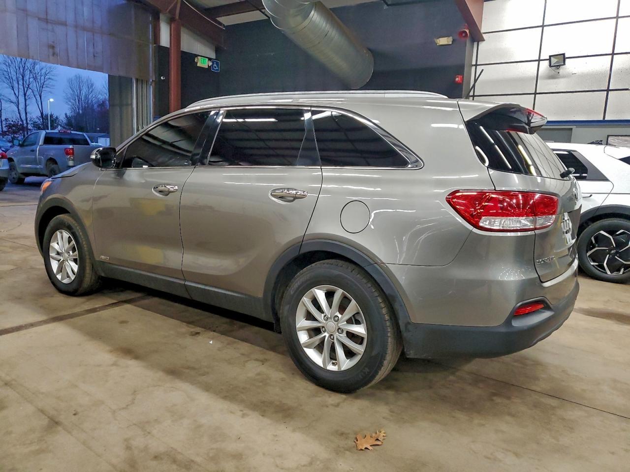 2016 KIA Sorento, LX
