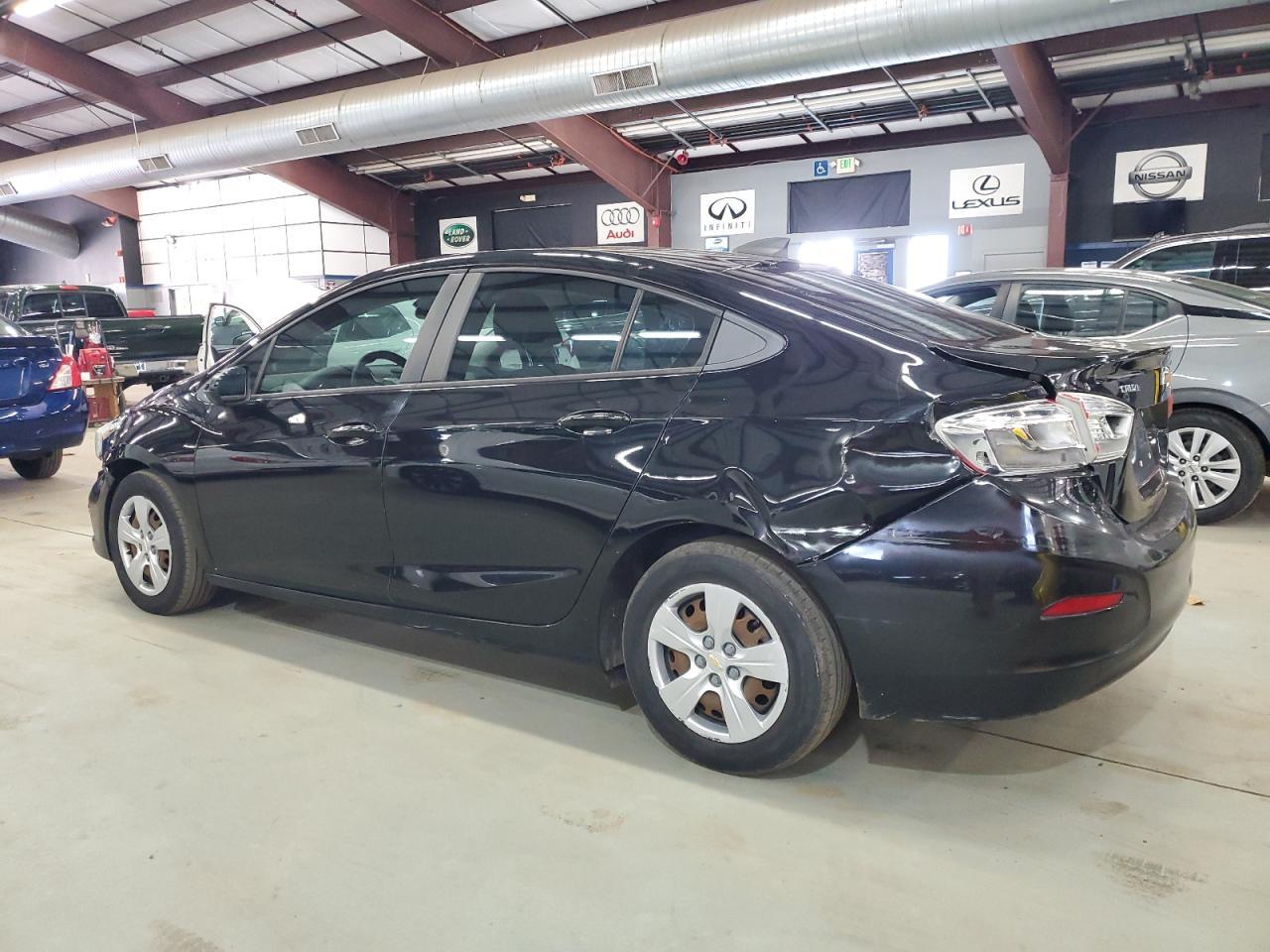2017 Chevrolet Cruze, LS
