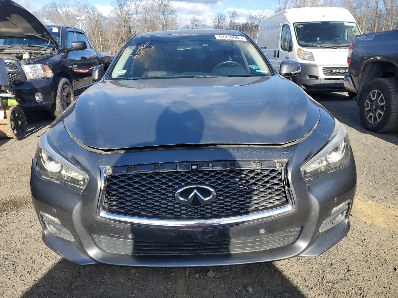 2016 Infiniti Q50, Premium