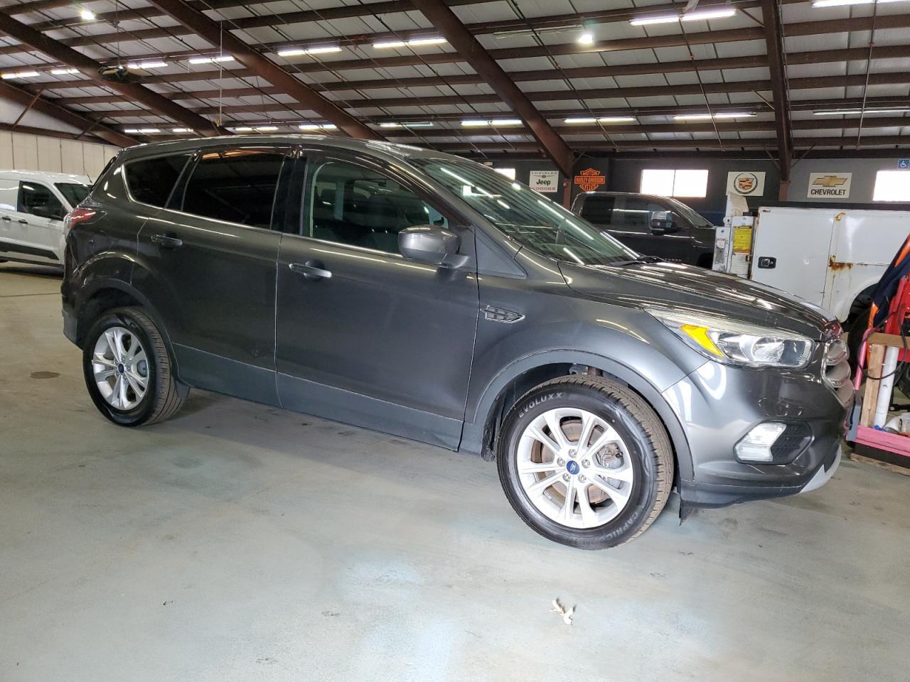 2017 Ford Escape, SE
