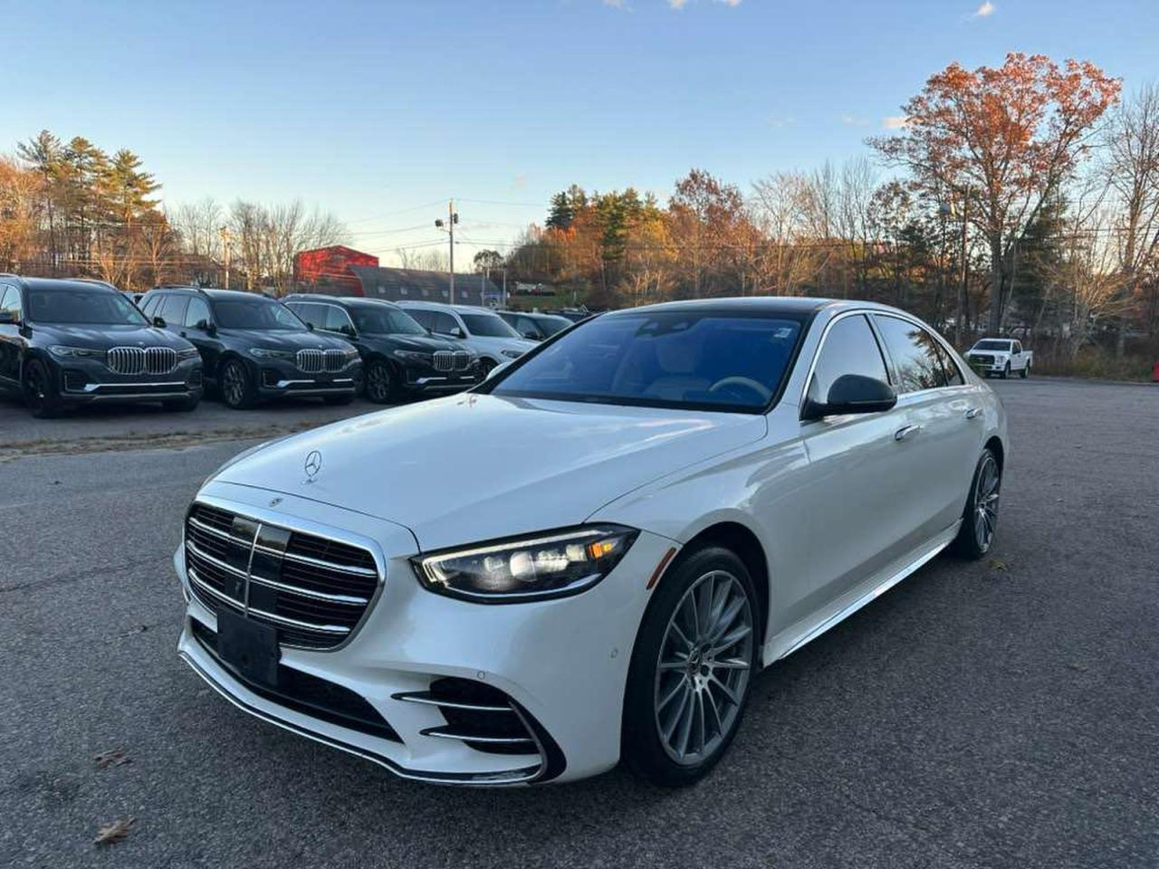 2022 Mercedes-Benz S-Class, 5...