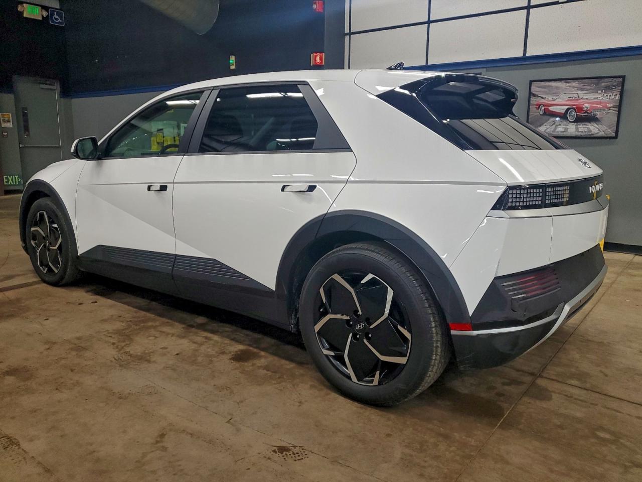 2022 Hyundai Ioniq, SE