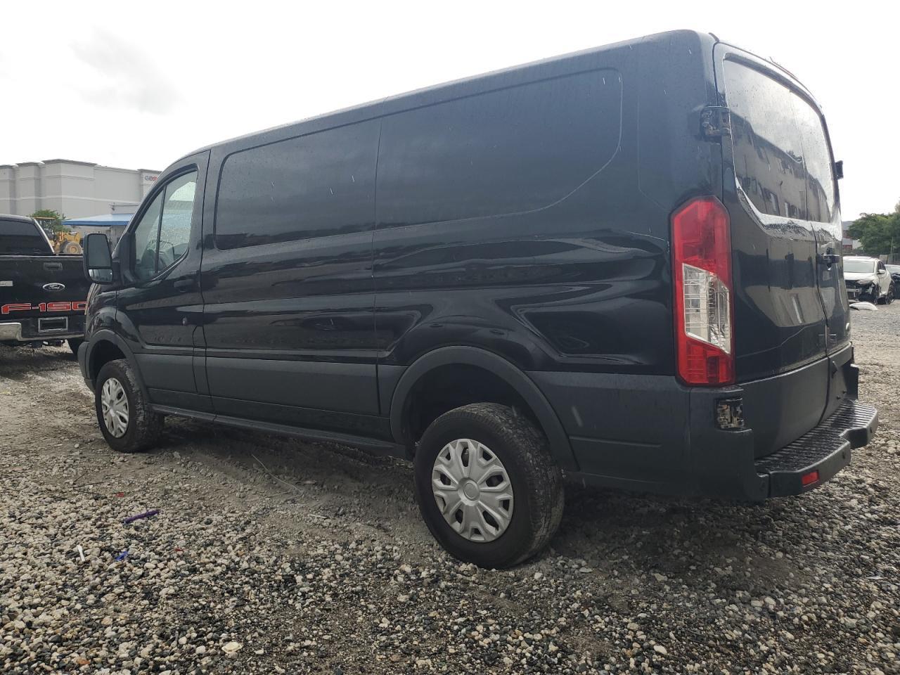 2018 Ford Transit, T-150