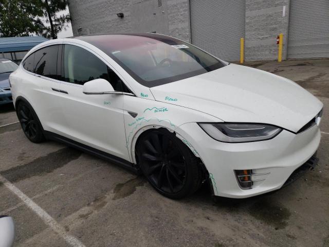TESLA MODEL X , 2016