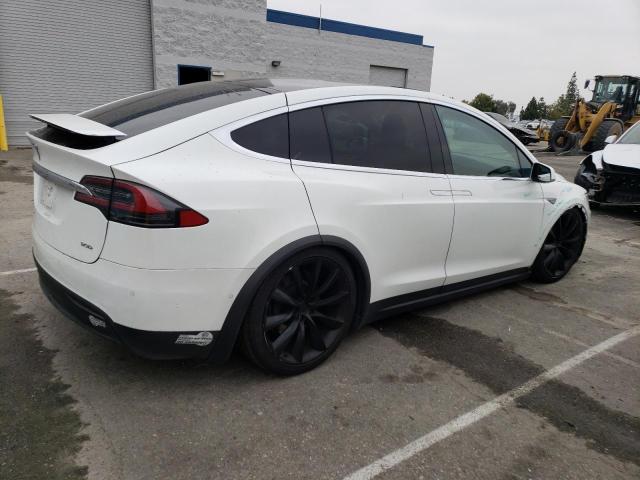 TESLA MODEL X , 2016