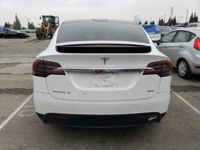 TESLA MODEL X , 2016