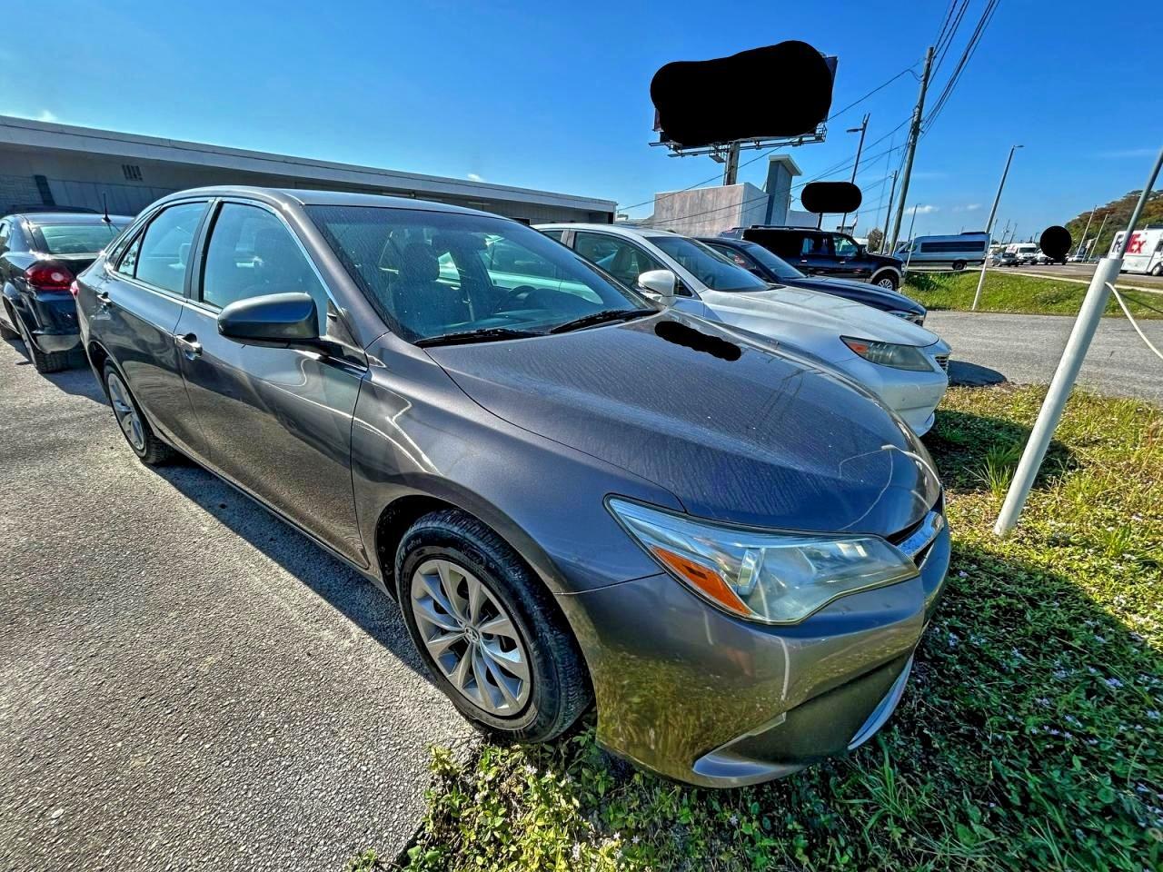 2015 Toyota Camry, LE