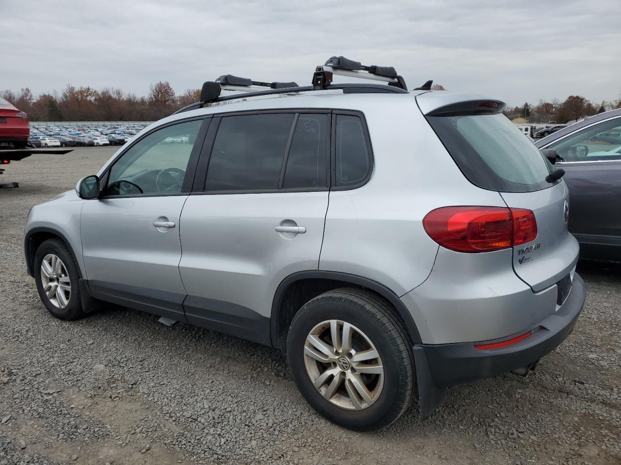 2017 Volkswagen Tiguan, S