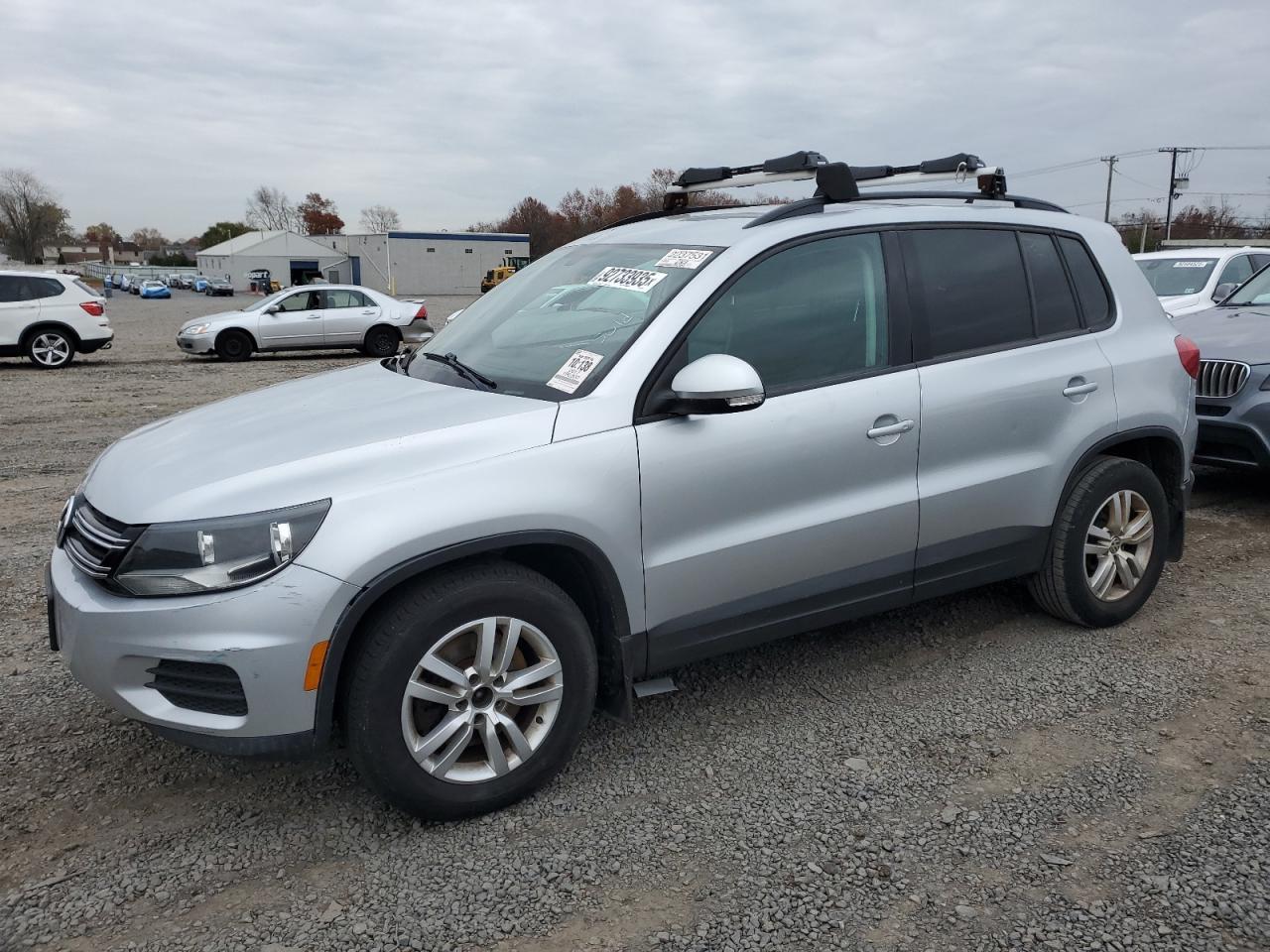2017 Volkswagen Tiguan, S