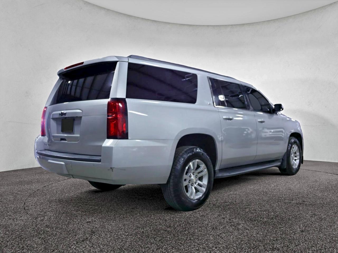 2016 Chevrolet Suburban, C150...