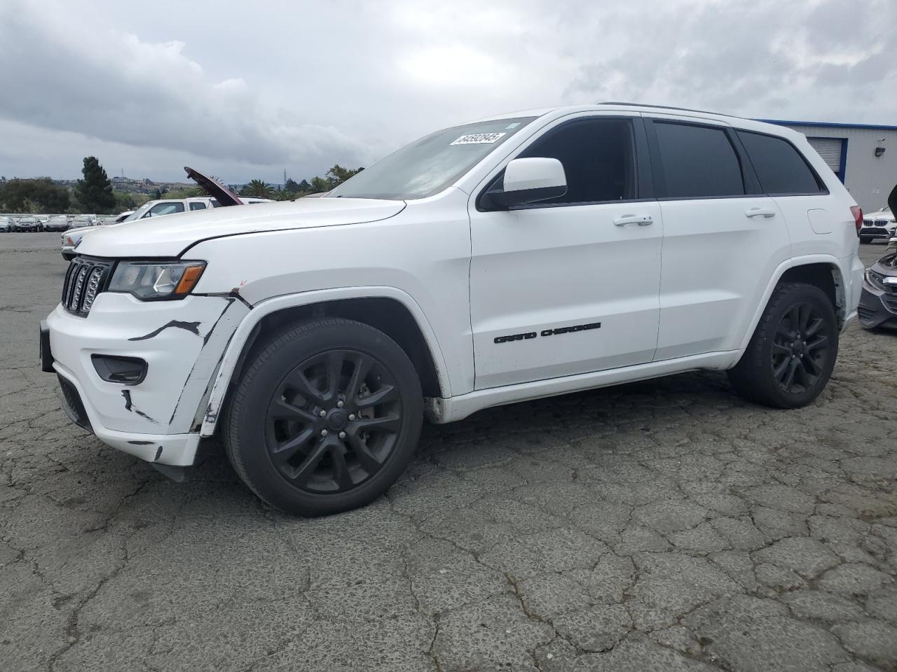 2019 Jeep Grand Cherokee, Laredo
