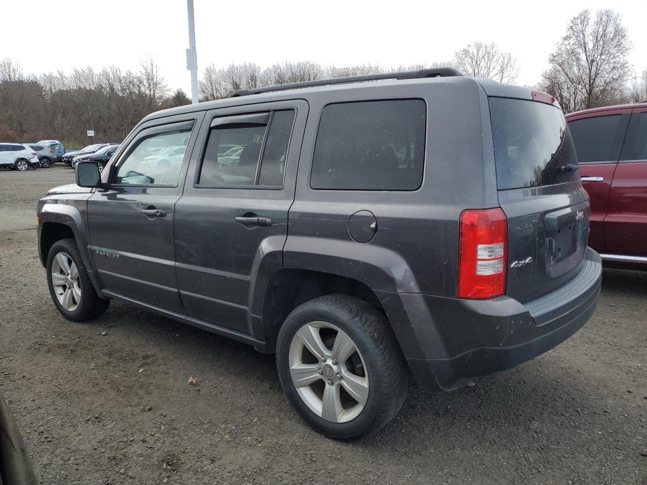 2015 Jeep Patriot, Latitude