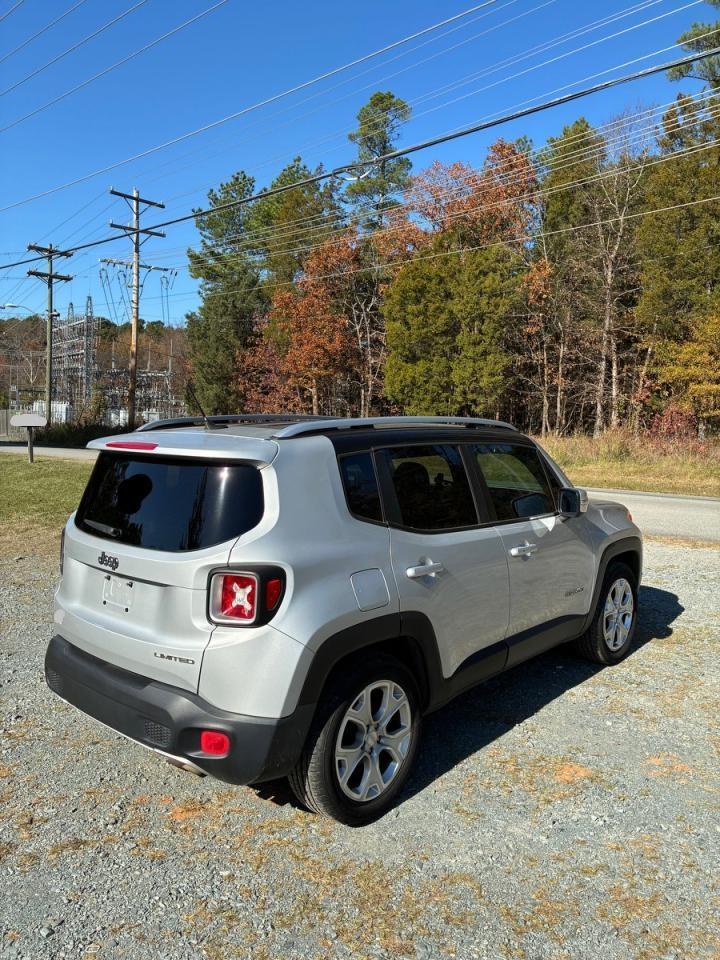 2016 Jeep Renegade, Limited