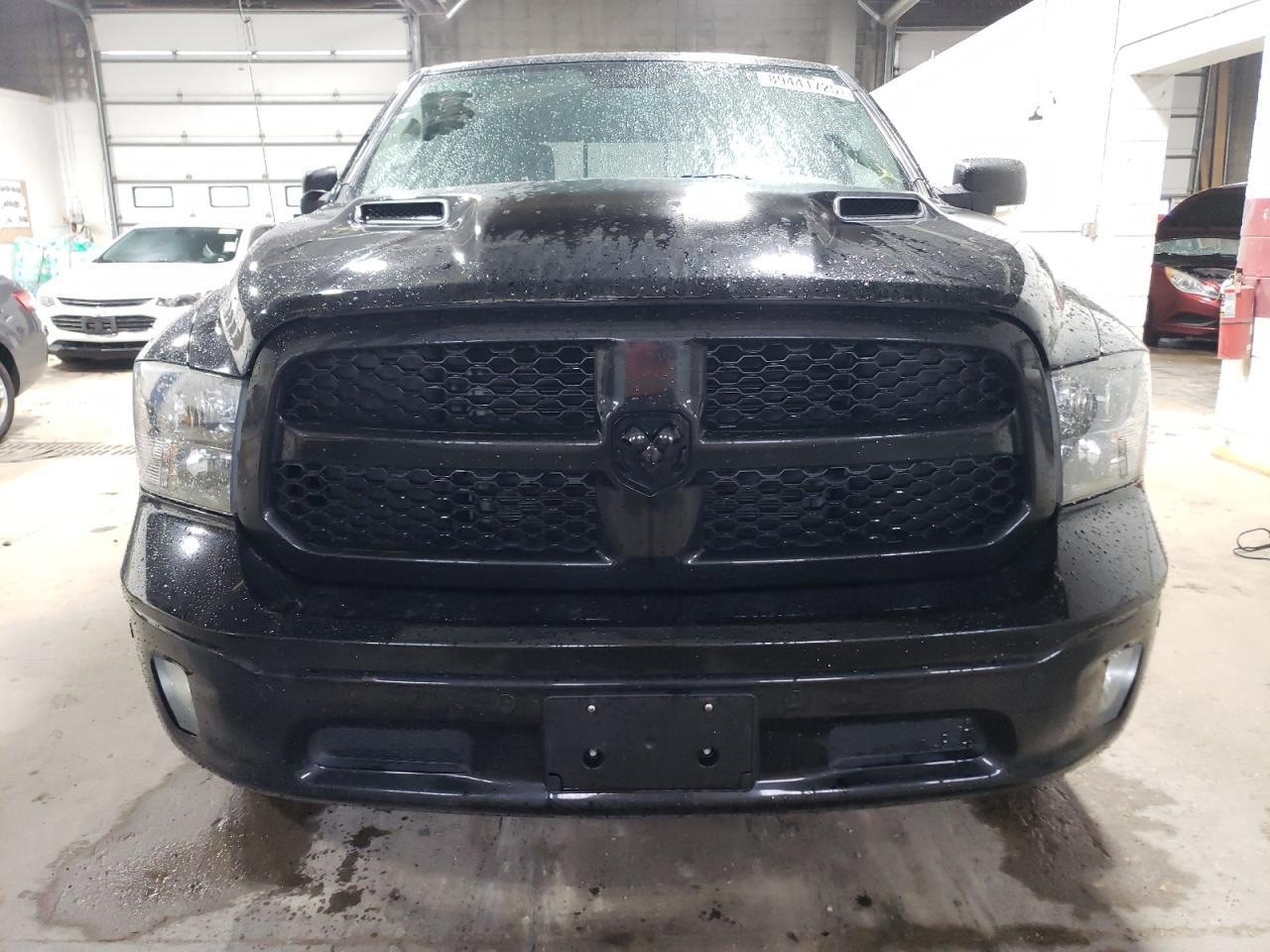 2019 RAM 1500, Slt