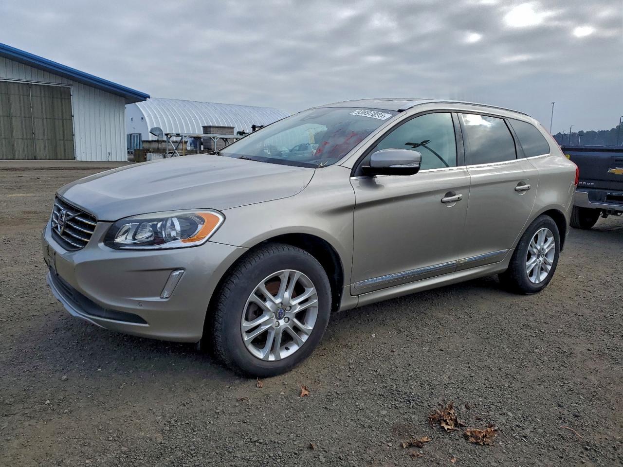 2016 Volvo XC60, T5 Premier