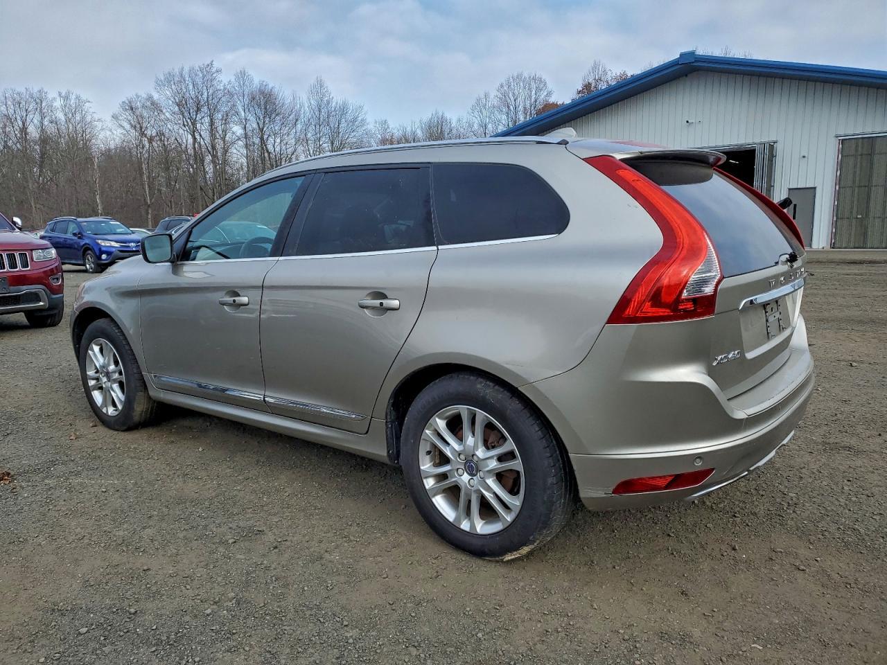 2016 Volvo XC60, T5 Premier
