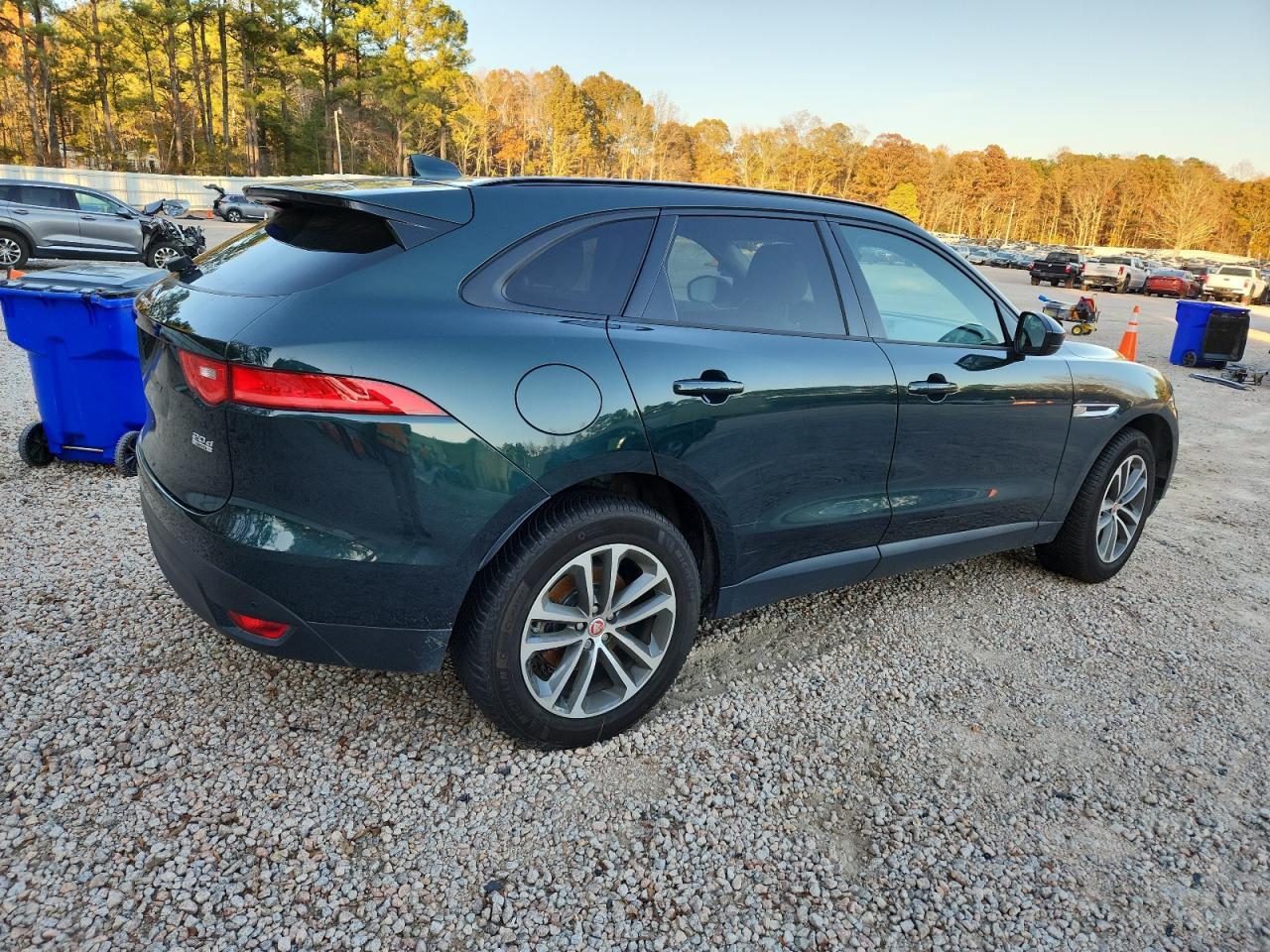 2017 Jaguar F-Pace, Premium