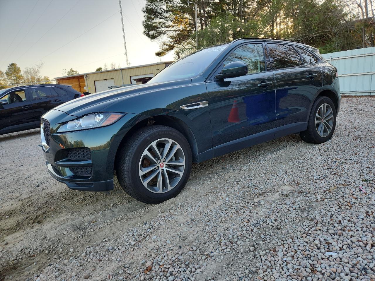 2017 Jaguar F-Pace, Premium