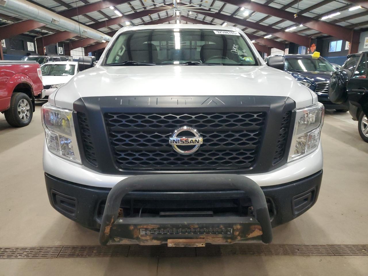 2017 Nissan Titan, S