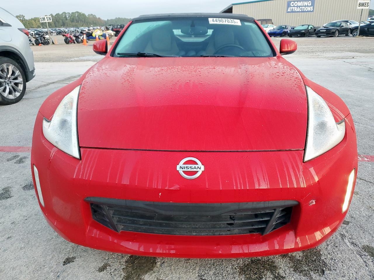 2015 Nissan 370Z, Base
