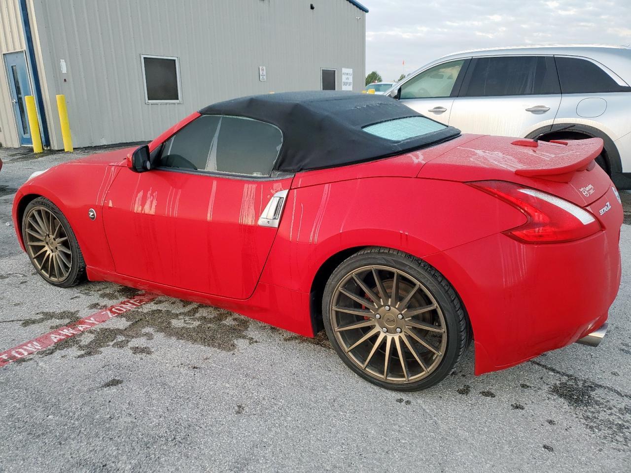 2015 Nissan 370Z, Base