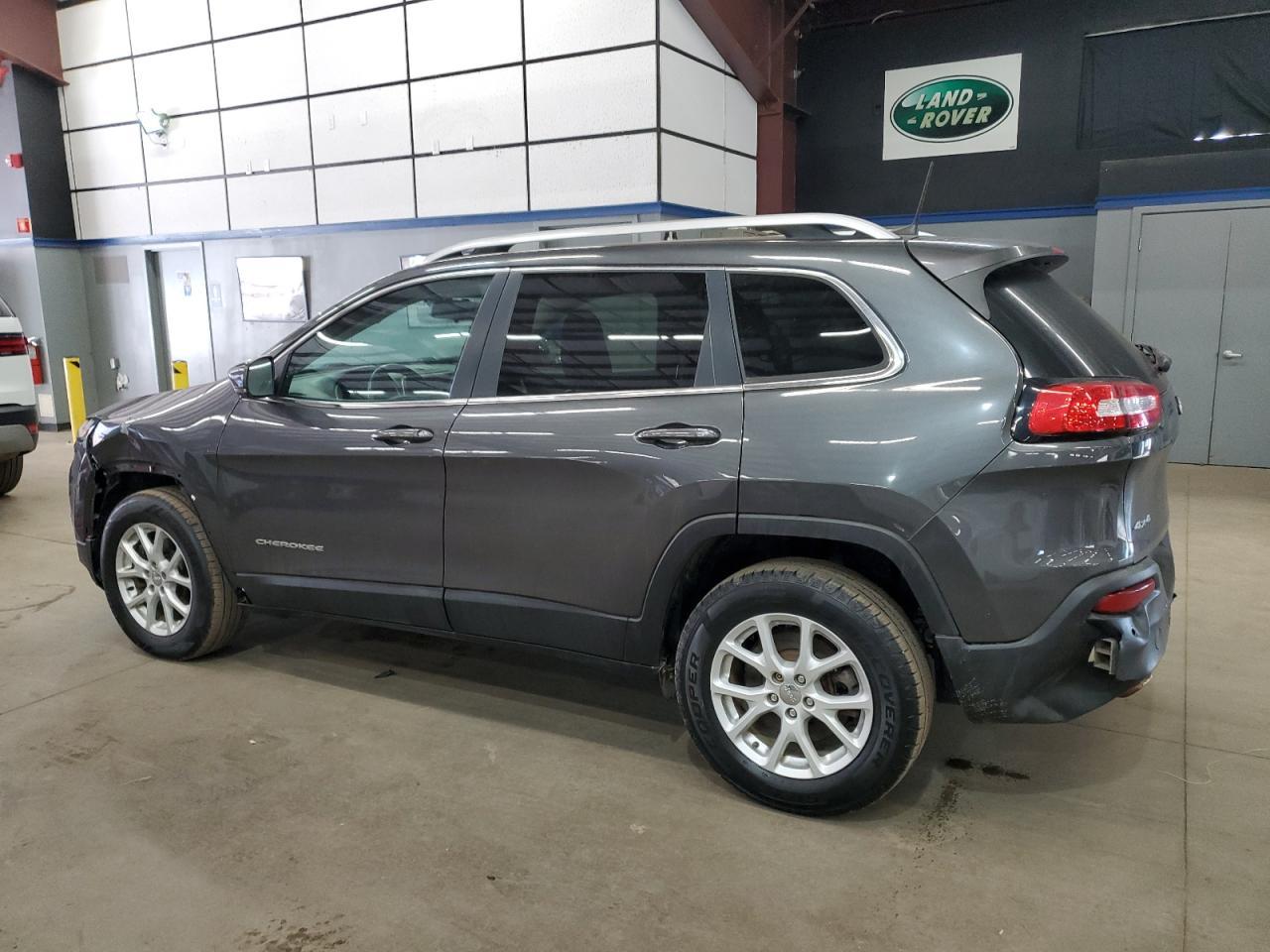 2017 Jeep Cherokee, Latitude