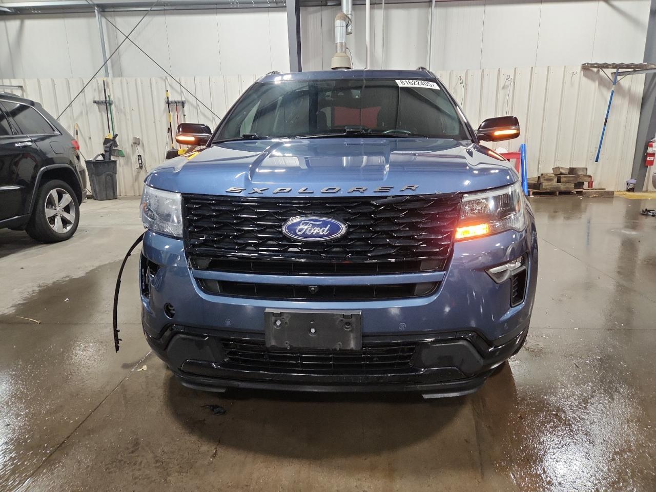 2019 Ford Explorer, Sport