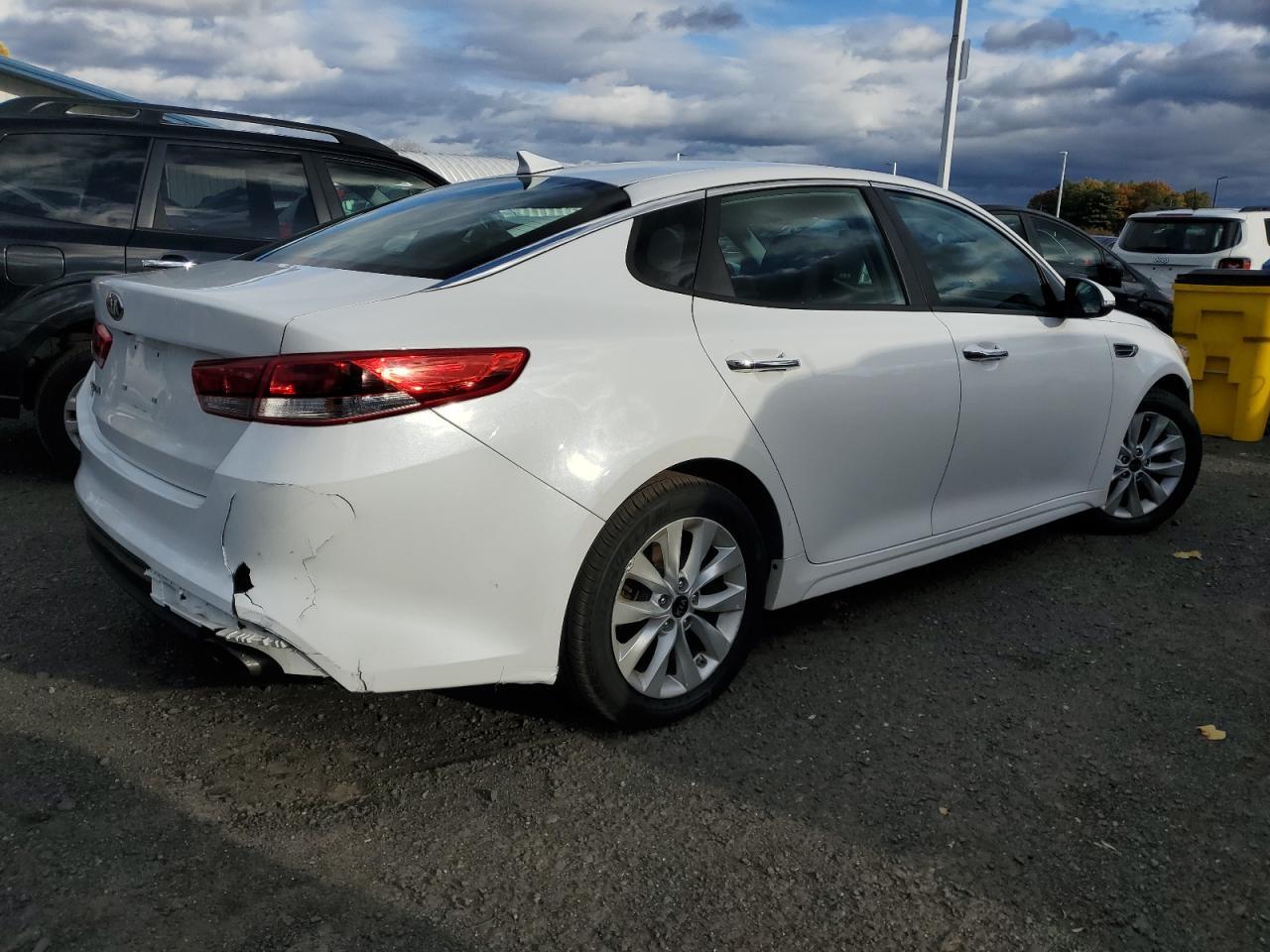 2017 KIA Optima, LX