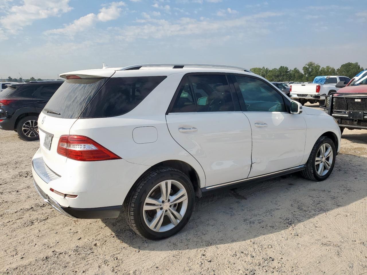 2015 Mercedes-Benz ML-Class, 350