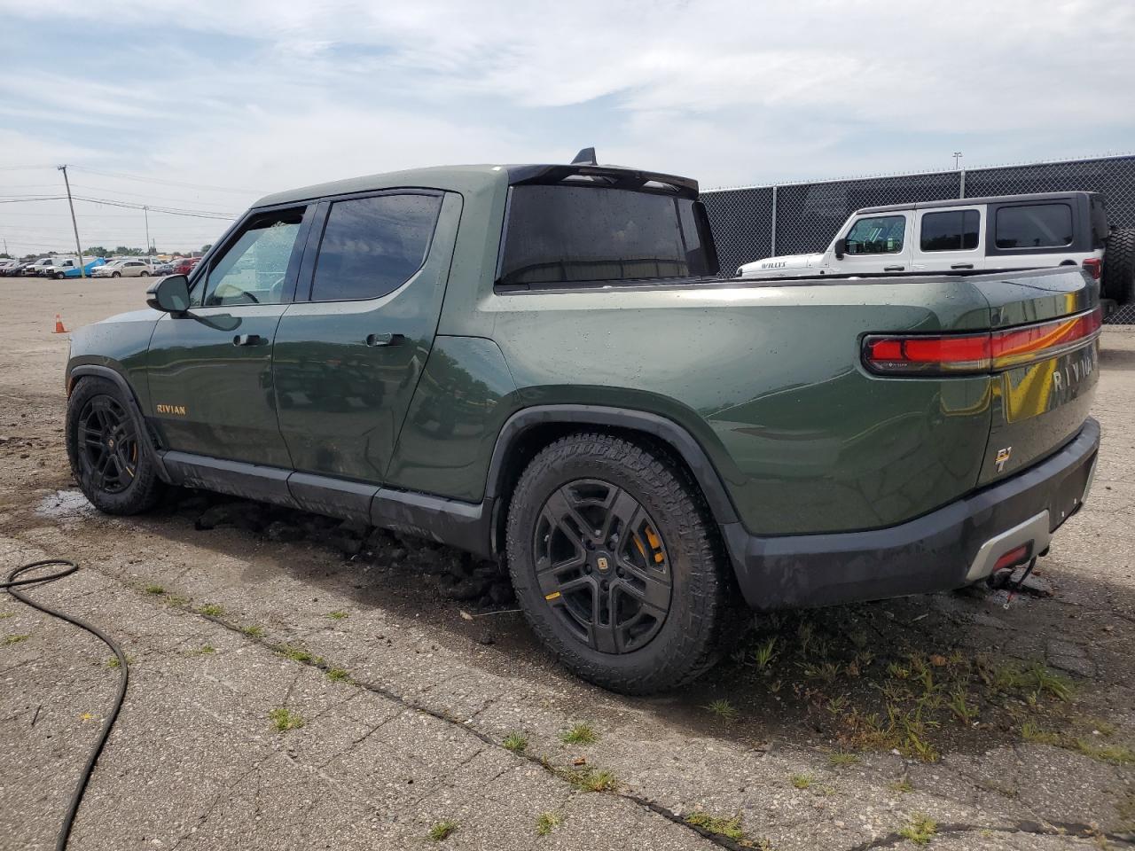 2022 Rivian R1T, Launch Edition