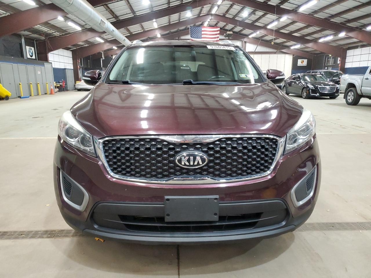 2016 KIA Sorento, LX