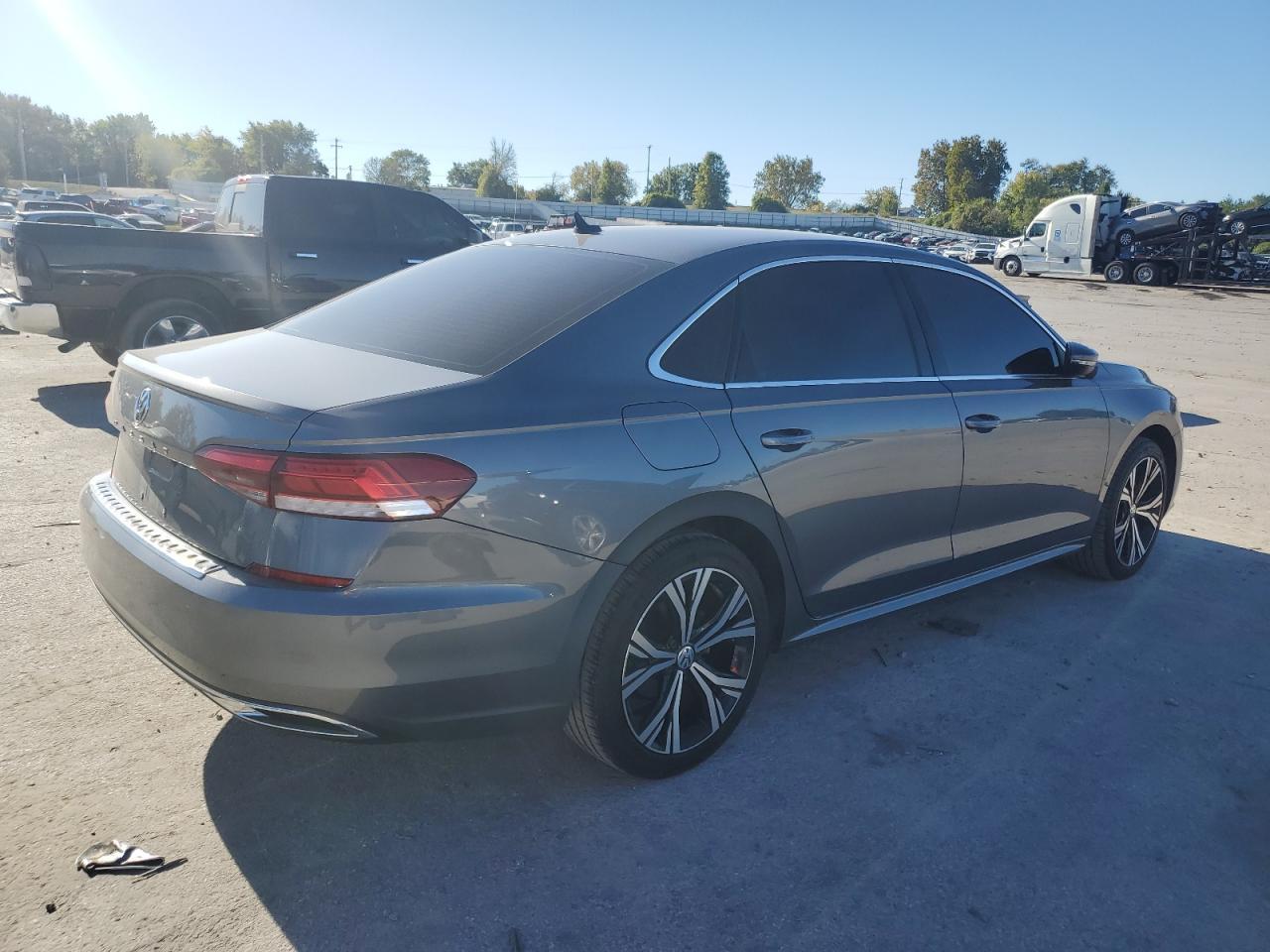 2021 Volkswagen Passat, SE