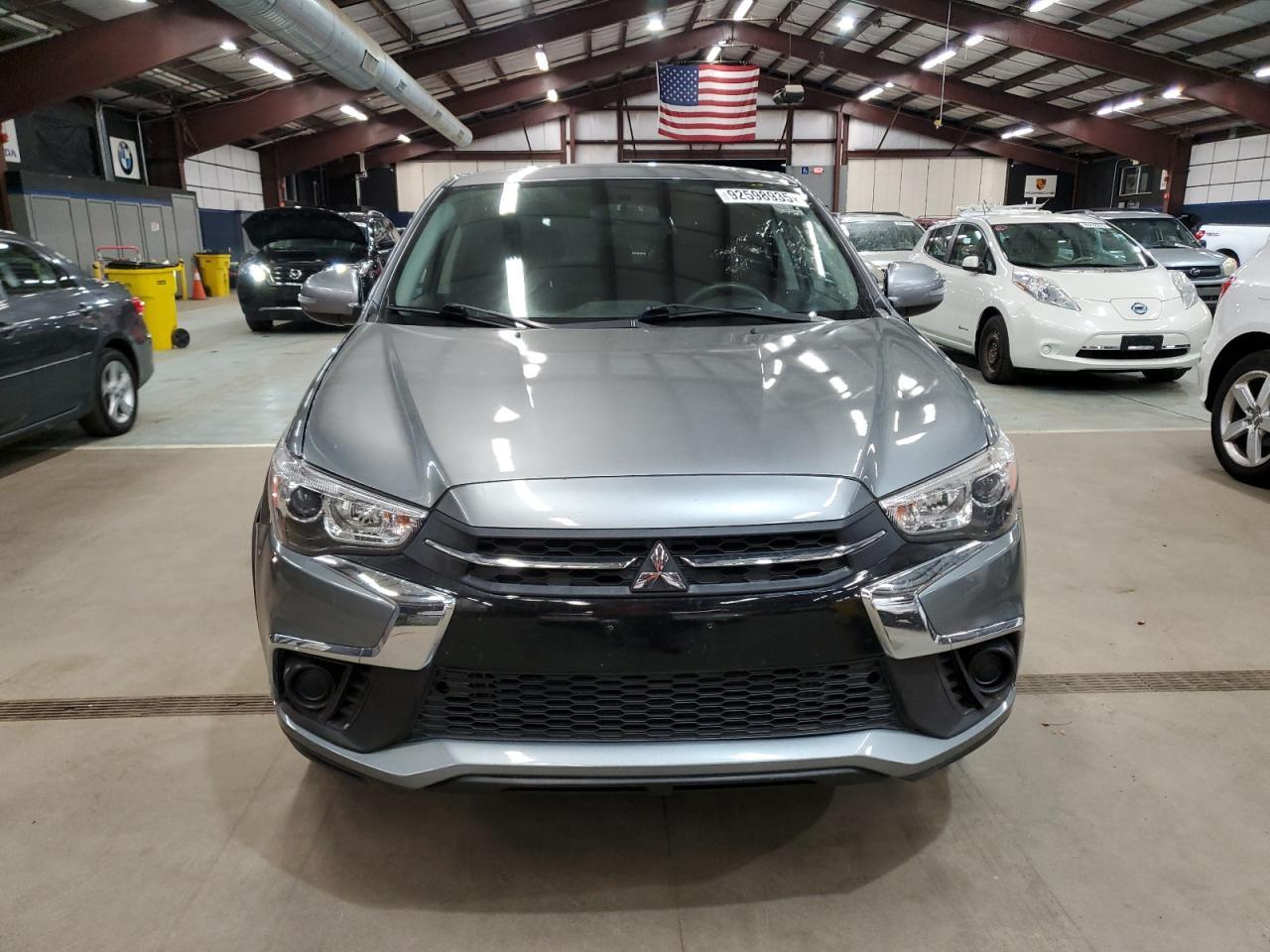 2019 Mitsubishi Outlander, ES