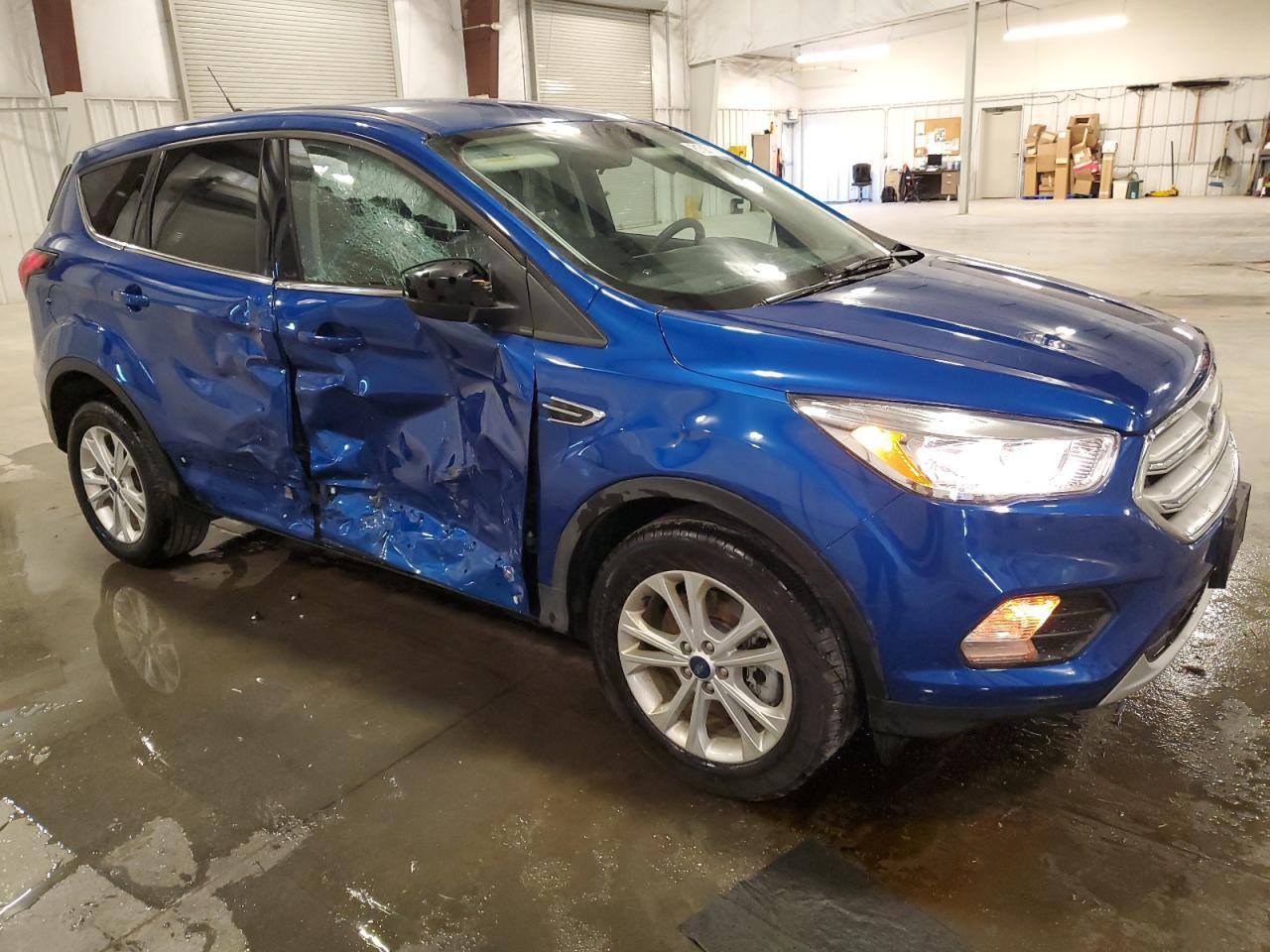 2019 Ford Escape, SE