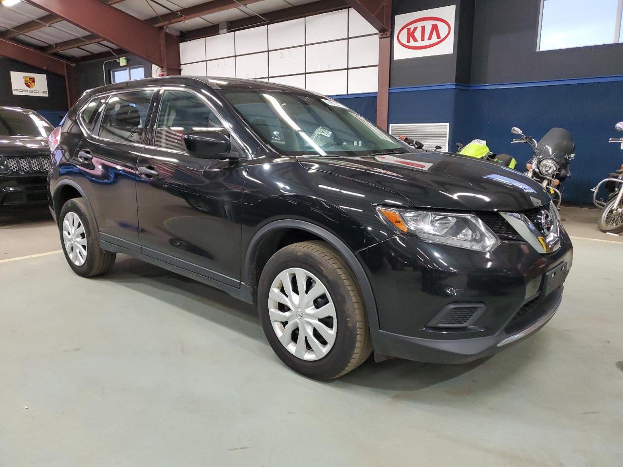 2016 Nissan Rogue, S