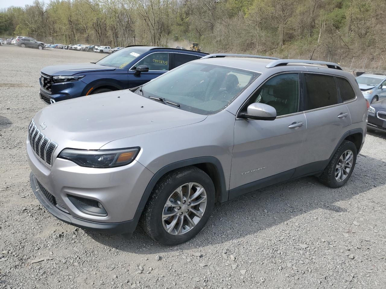 2019 Jeep Cherokee, Latitude...