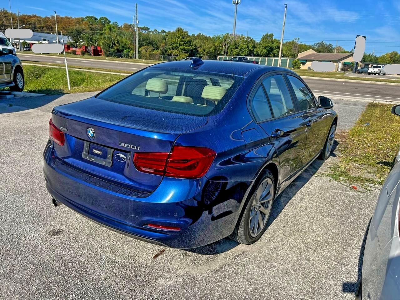 2018 BMW 3 Series, 320 XI