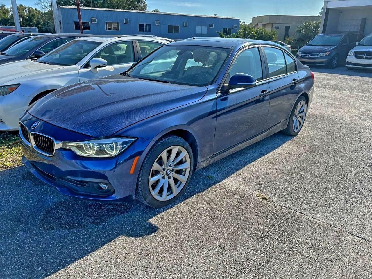 2018 BMW 3 Series, 320 XI