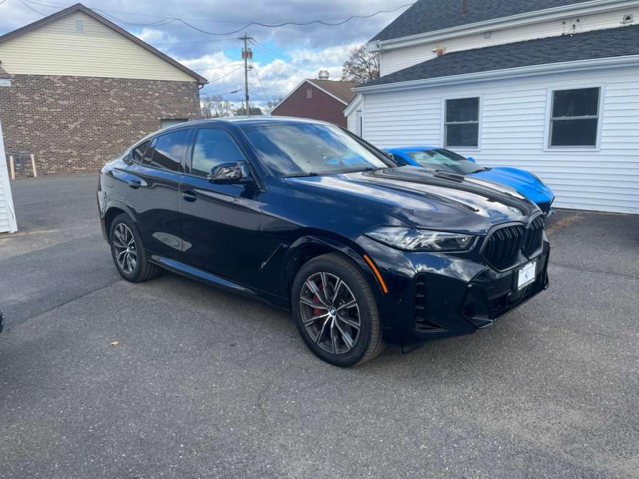 2024 BMW X6, M60I