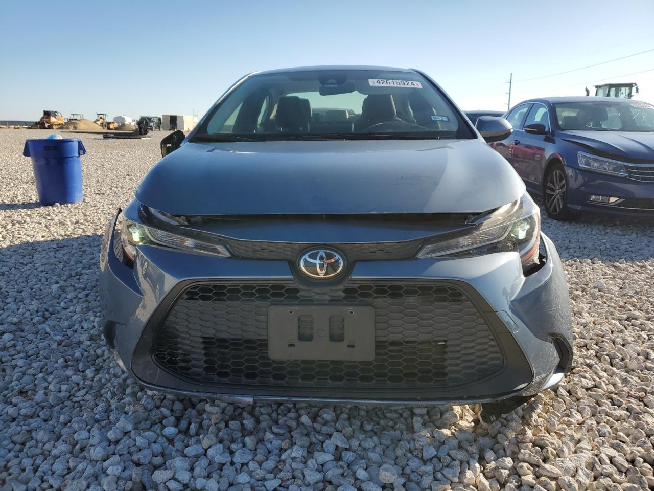 2020 Toyota Corolla, LE