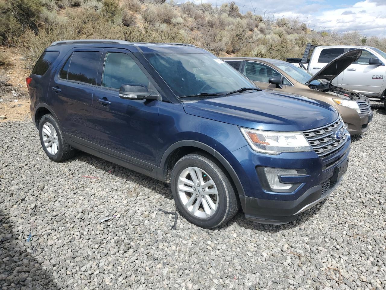 2017 Ford Explorer, Xlt