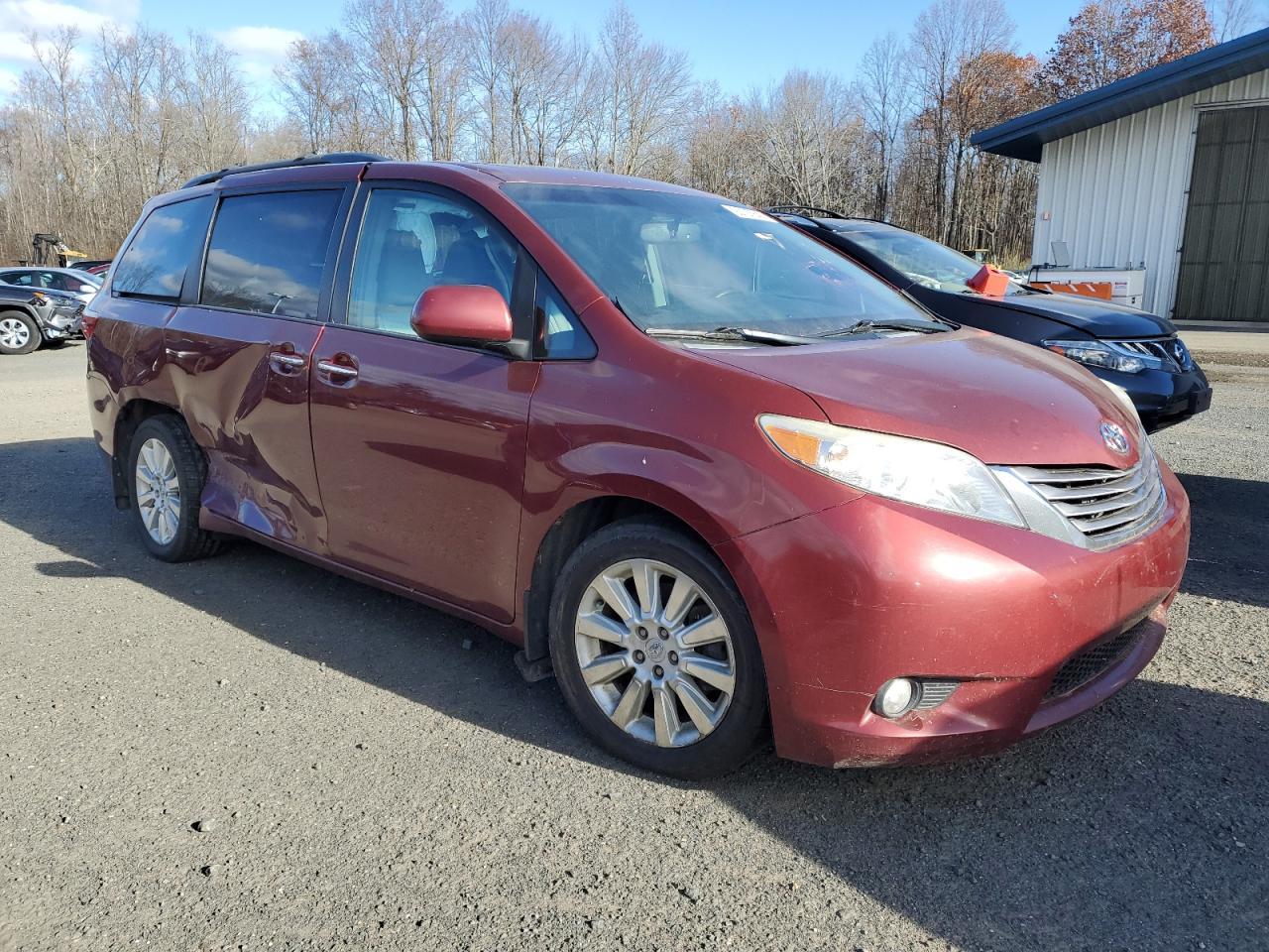 2015 Toyota Sienna, Xle
