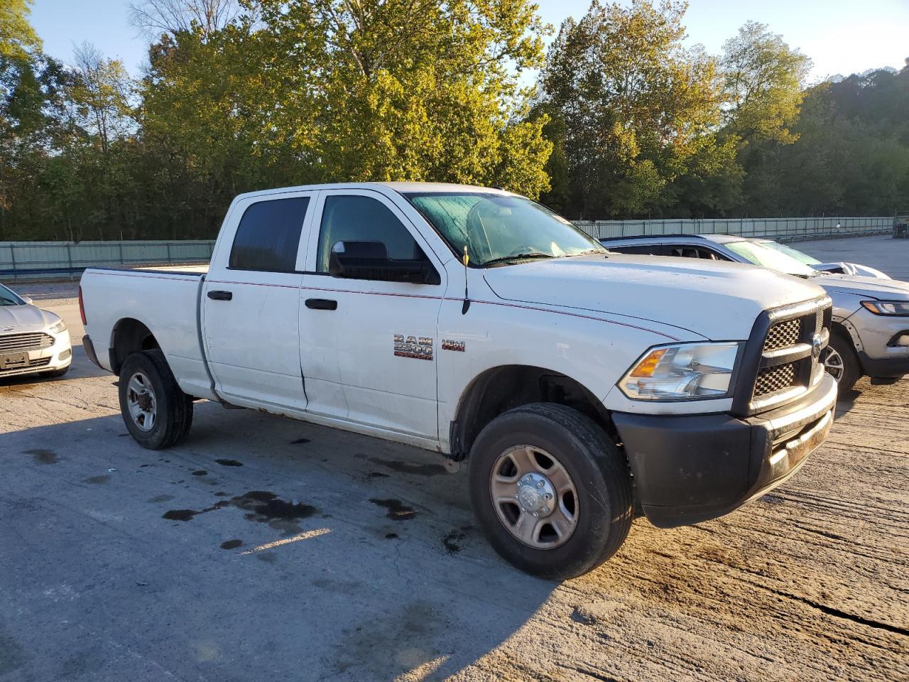 2016 RAM 2500, ST
