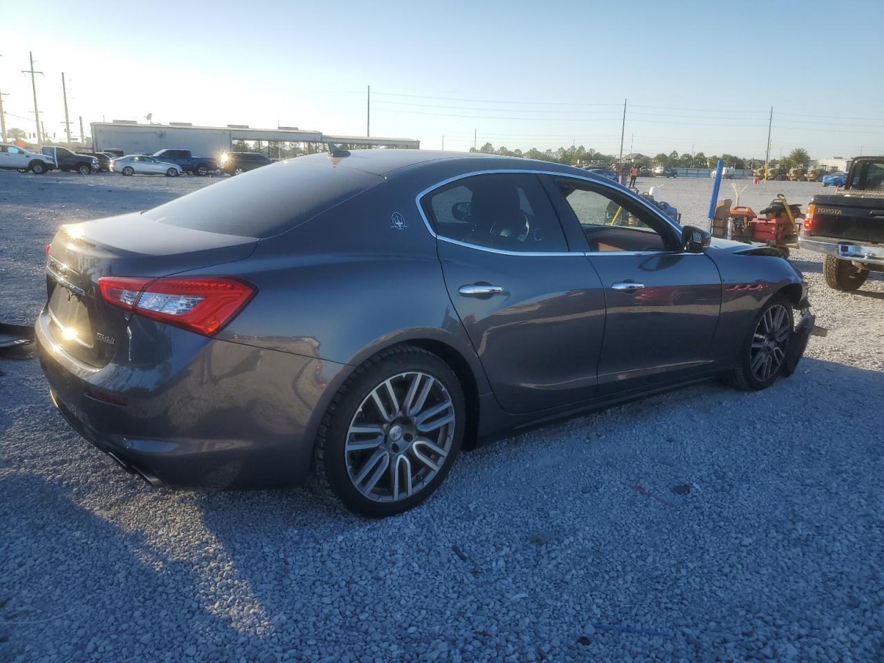 2018 Maserati Ghibli