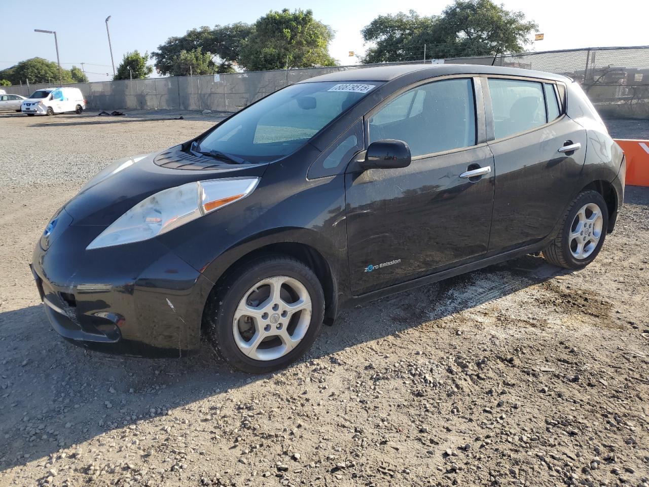 2015 Nissan Leaf, S