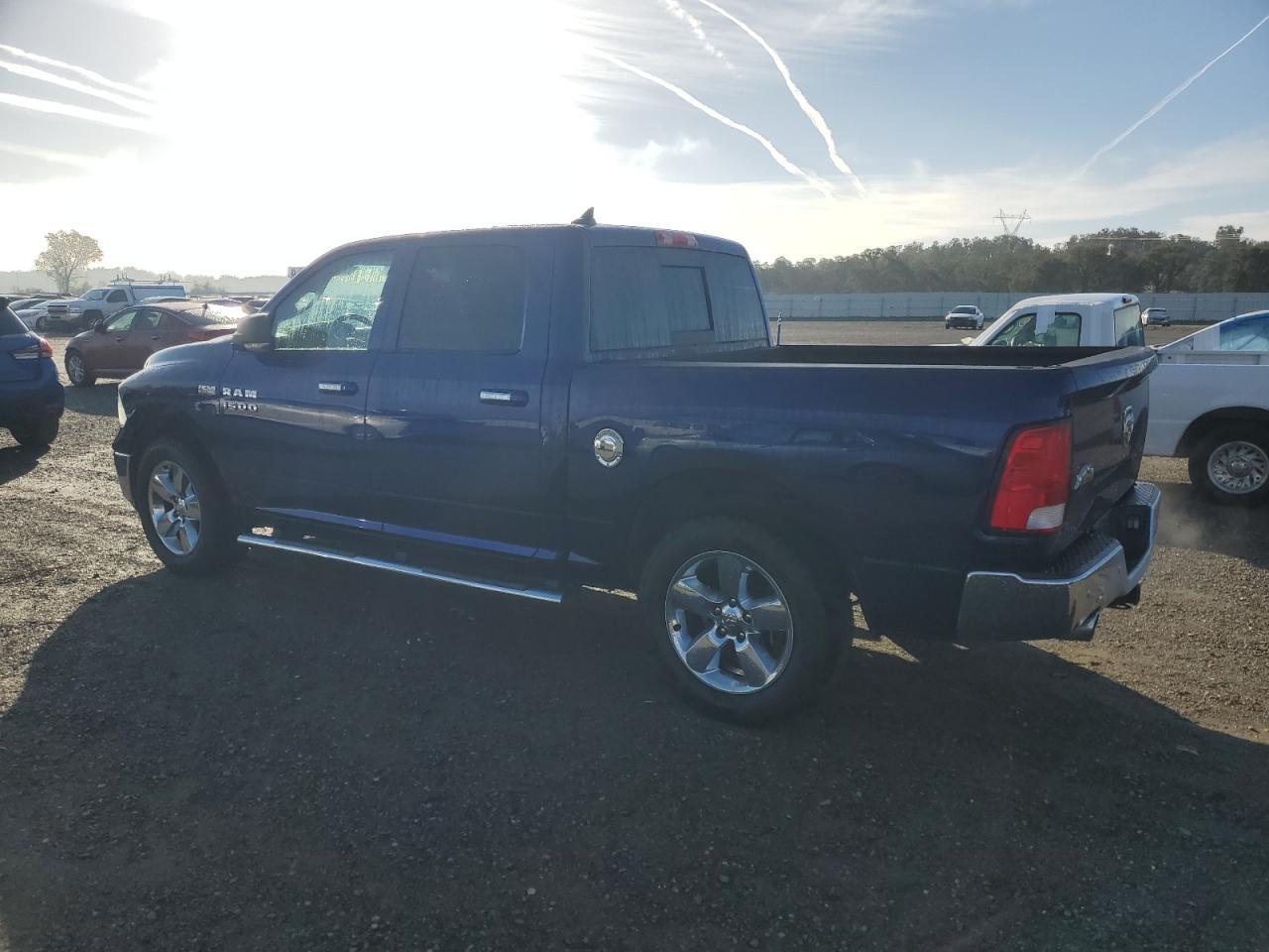2018 RAM 1500, Slt