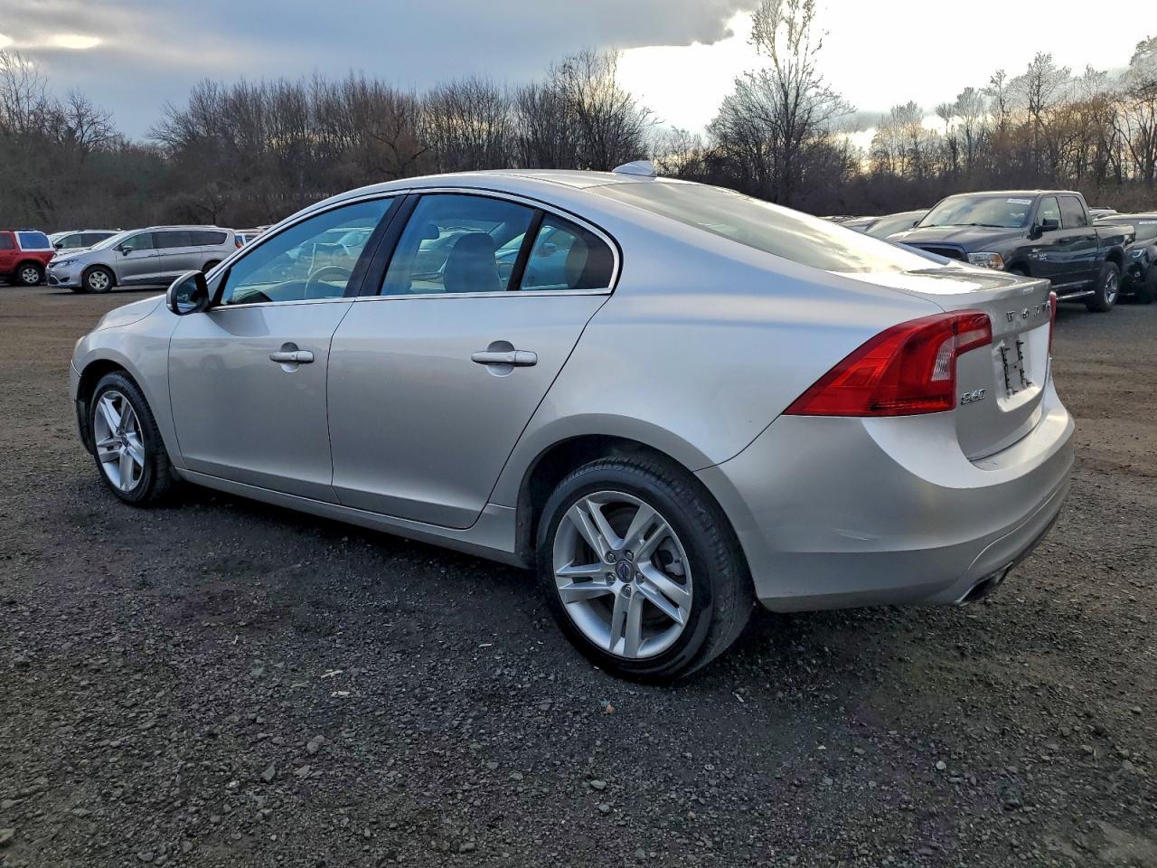 2015 Volvo S60, Premier